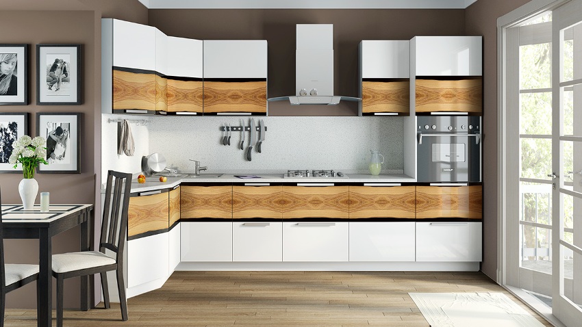 Угловая модель кухонного шкафа к стене прилегает не одна, а сразу две стенки, которые должны иметь ширину 60 см