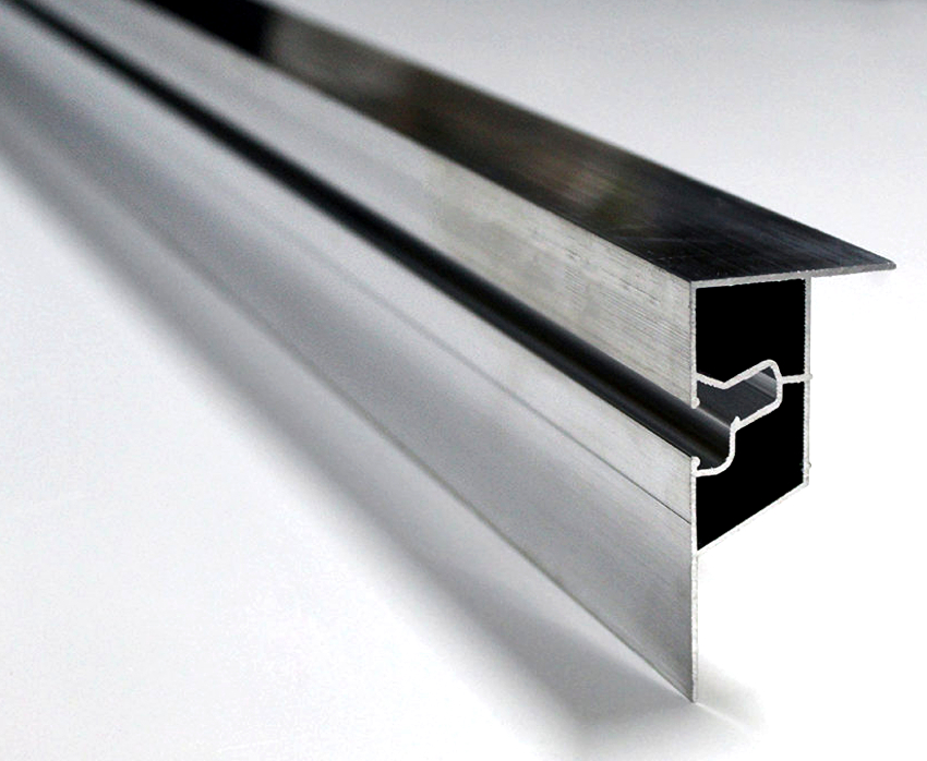 Алюминиевый профиль для натяжных потолков выдерживает большие нагрузки