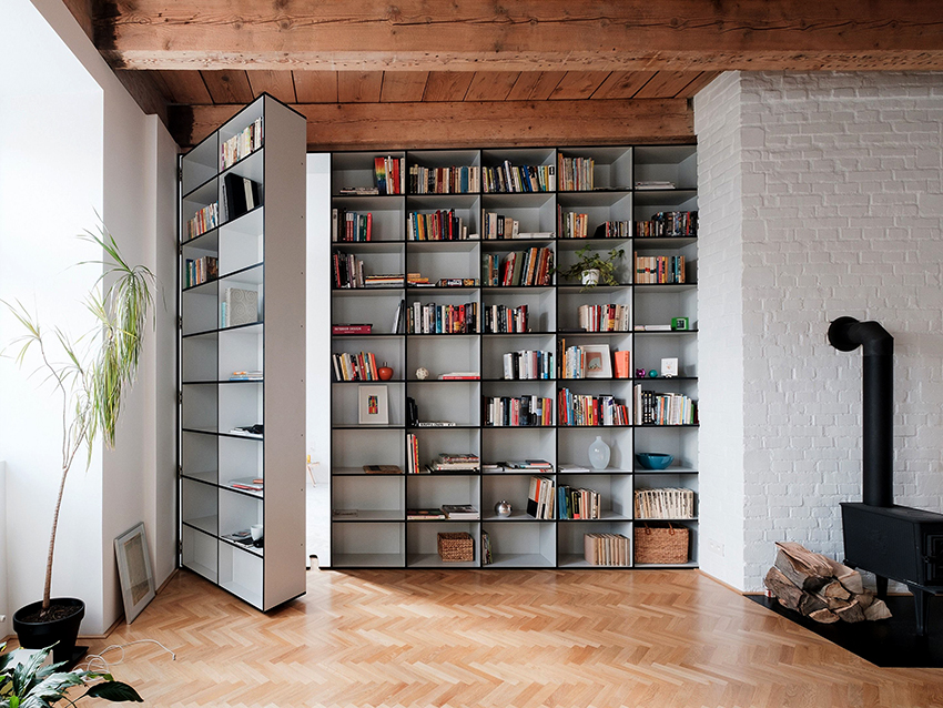 Книжный шкаф выполненный в минималистическом стиле